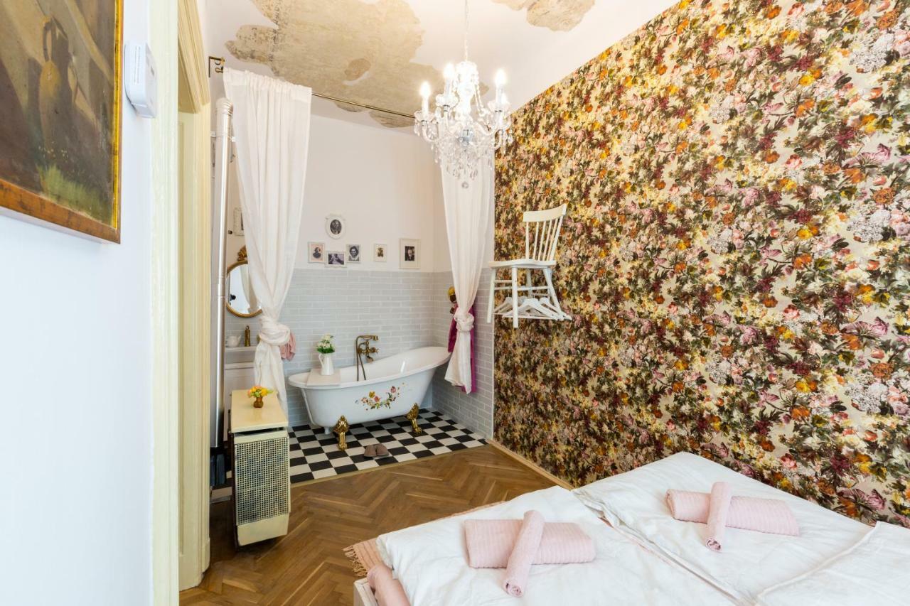 Vintage Home In The Center บูดาเปสต์ ภายนอก รูปภาพ