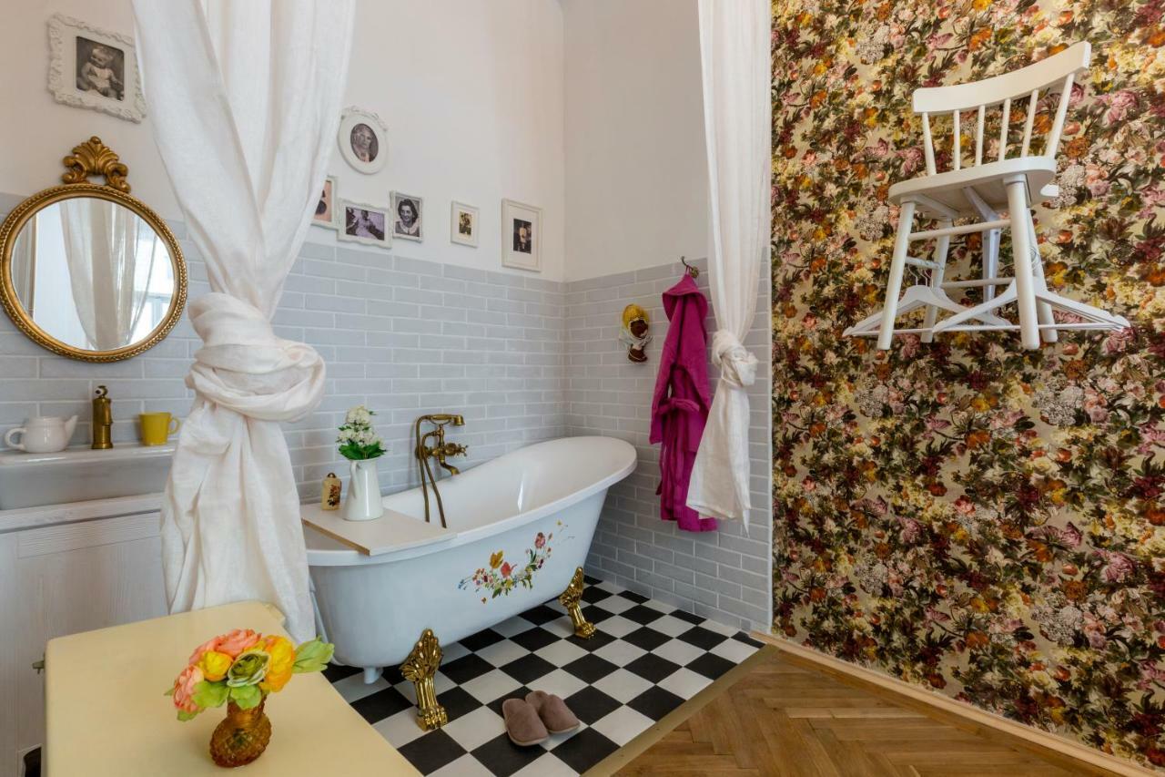 Vintage Home In The Center บูดาเปสต์ ภายนอก รูปภาพ